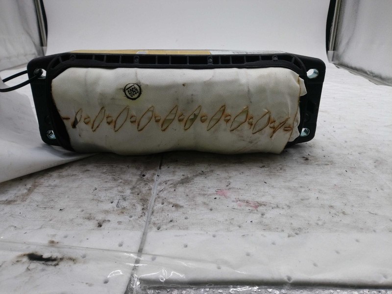 2015 Volkswagen Beetle Right Instrument Panel Air Bag Silver 93K Miles Used