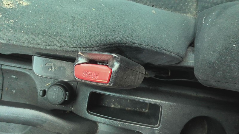 Front Seat Belt Buckle NISSAN VERSA 12