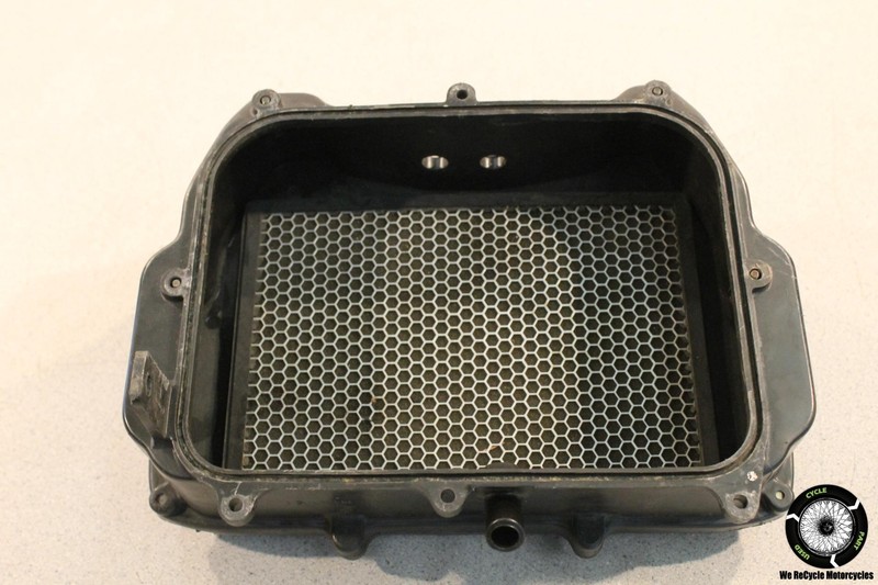 1992 Honda Interceptor 750 VFR750F AIRBOX AIR INTAKE FILTER BOX HALF VFR 92