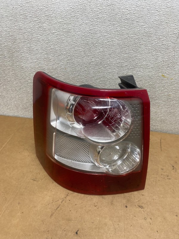 2006 - 2009 Land Rover Range Rover L320 Left Driver LH Tail Light Oem X5224 DW