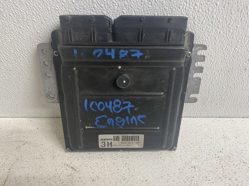 2005 Nissan Armada LE 4x4 5.6 Engine Computer Control Module Ecu Ecm Pcu Pcm Oem