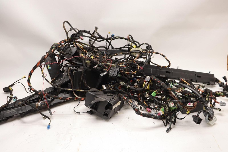 2014-2019 MERCEDES CLA250 W117 BODY MAIN WIRE WIRING HARNESS CABLE OEM