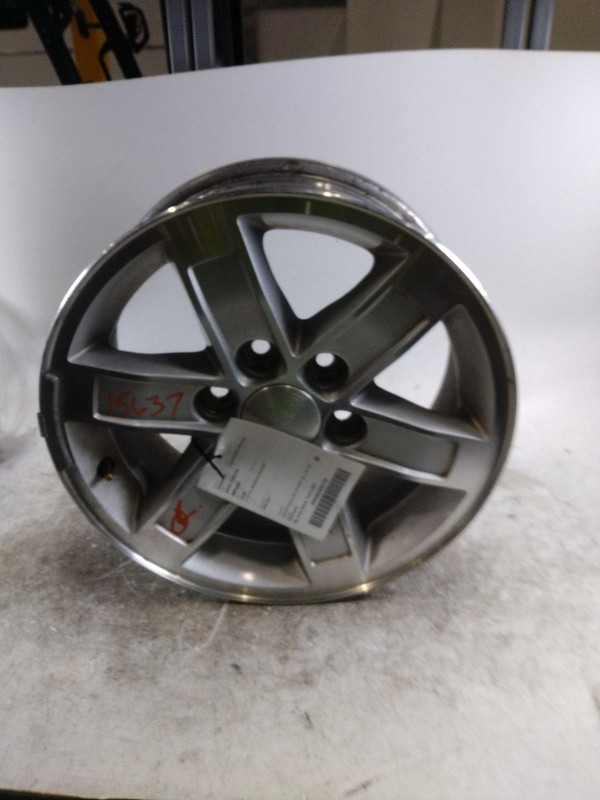 2012 GMC Yukon 17 Black OEM Wheel Rim 7.5 Width Used 09595455,DDU