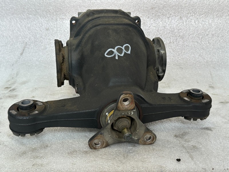 2004 LEXUS SC430 Z40 CONV REAR DIFFERENTIAL CARRIER 3.266 Ratio