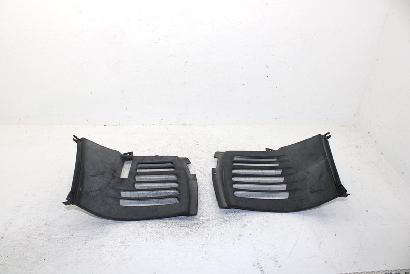 1996 Yamaha Vmax 600 Oem Side Louver Set 89A-77131-01-00 SY29