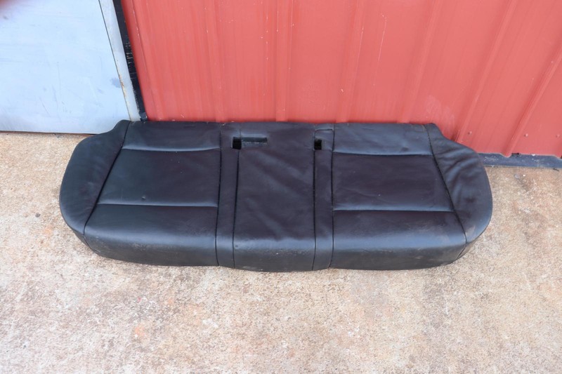 2007-2013 BMW X5 E70 REAR SECOND ROW SEAT LOWER CUSHION PAD LEATHER BLACK OEM