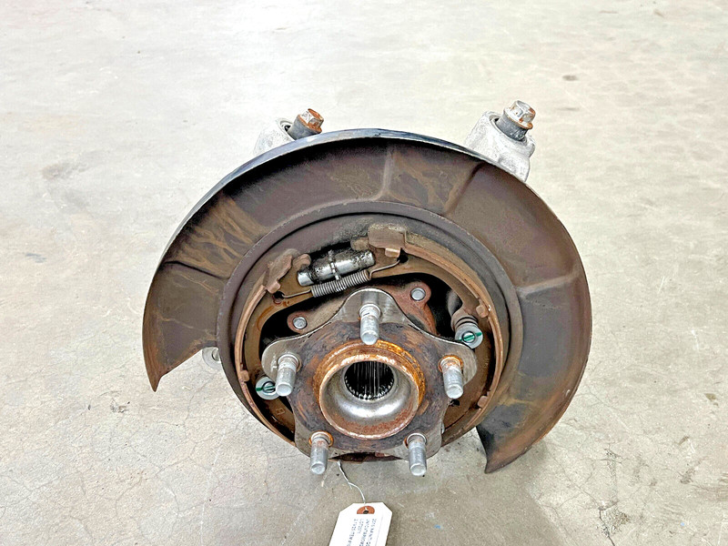 ⭐2014-2020 INFINITI Q50 Q60 AWD REAR LEFT SIDE SPINDLE KNUCKLE HUB OEM LOT2571