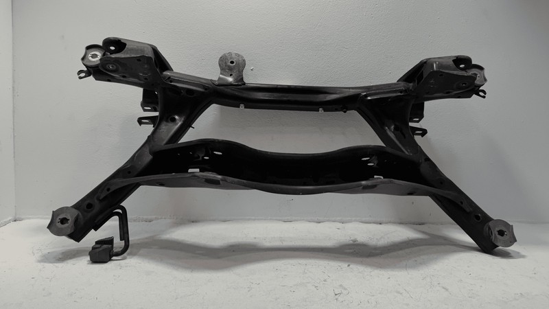 2018-2025 VOLKSWAGEN ATLAS AWD REAR SUSPENSION SUBFRAME CROSSMEMBER OEM
