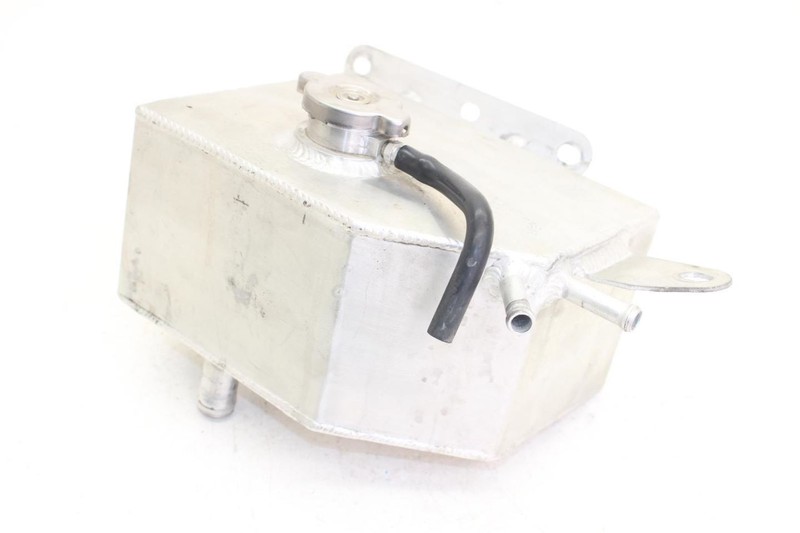 06-15 Mazda Mx-5 Miata NC Aftermarket Coolant Reservoir Engine Overflow Bottle