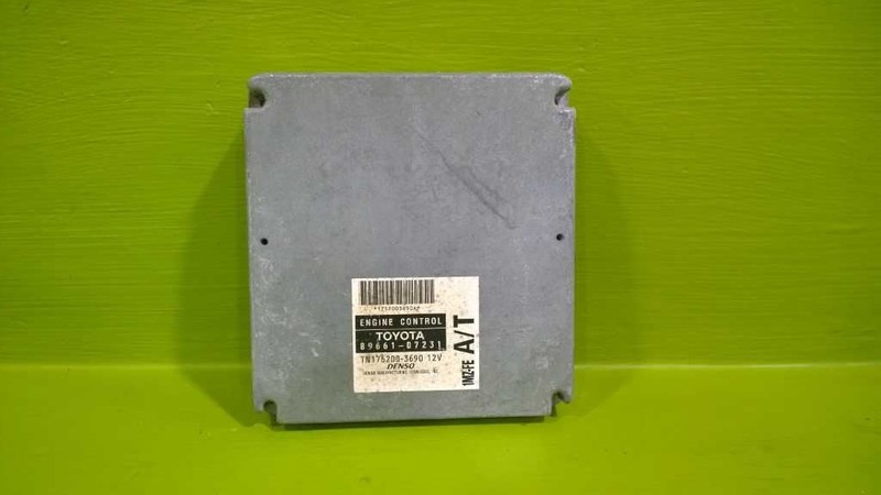 99 AVALON ECM ENGINE CONTROL MODULE W/TRACTION CONTROL OEM 3632-11