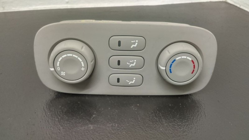 06-12 2014 Kia Sedona Roof Mounted Temperature Climate Control OEM 97340-4D000