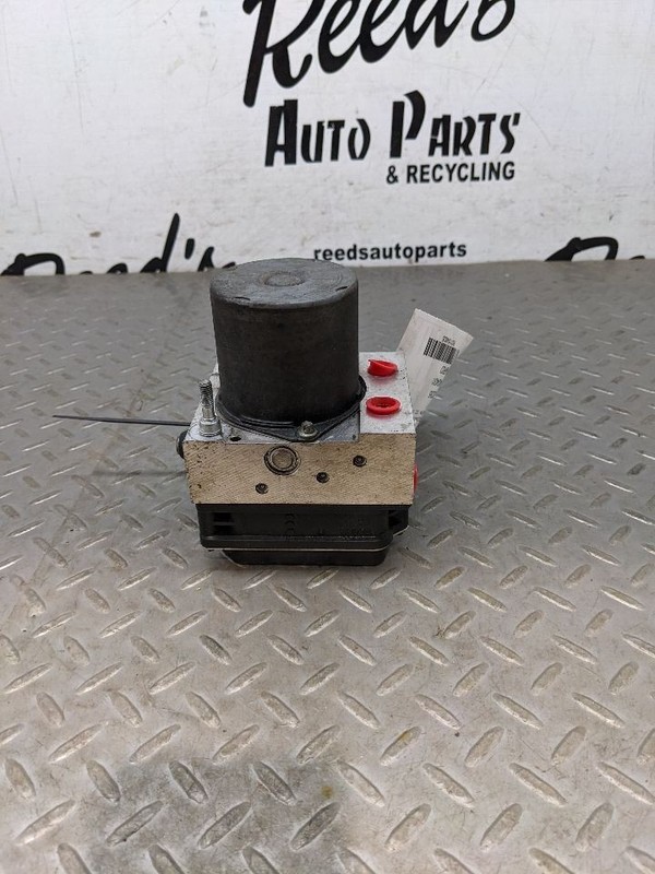 Anti-Lock Brake Part Pump Turbo Wrx Fits 14 IMPREZA 1154825