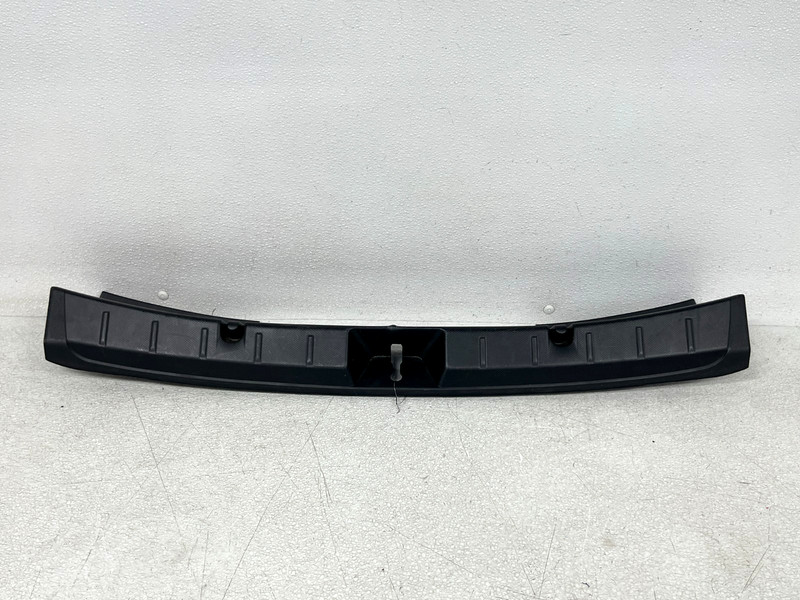 ⭐2018-2023 SUBARU CROSSTREK REAR CARGO TRUNK SILL SCUFF PLATE COVER OEM LOT2688