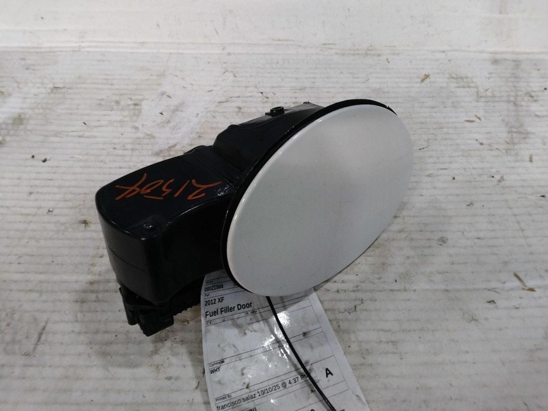 2012 Jaguar XF Fuel Filler Door White OEM Used 119K Miles NJ25-21504-539902
