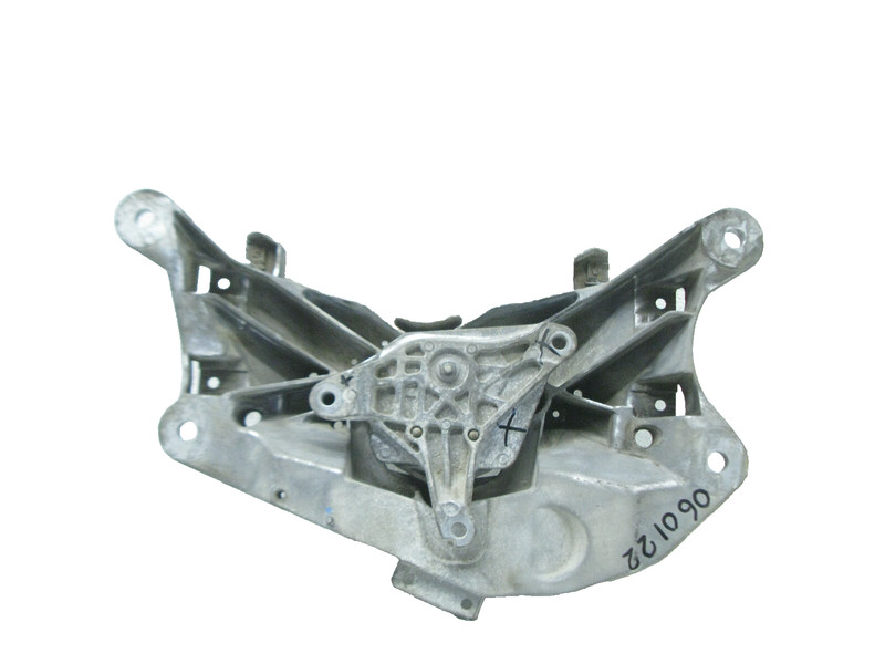 08-18 AUDI 8T A5 A4 S4 S5 QUATTRO AUTOMATIC TRANSMISSION MOUNT BRACKET OEM 06012