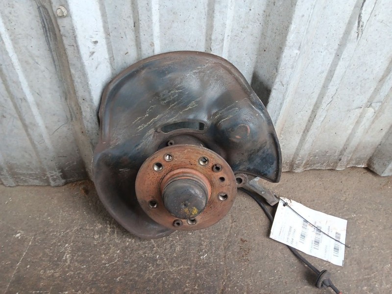 86-89 Mercedes R107 560SL Right Front Suspension Spindle Knuckle Hub Bearing
