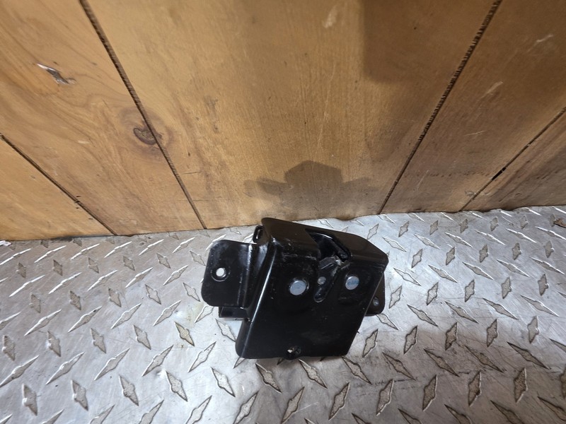 2010-2017 Chevrolet Equinox Trunk Lid Latch Assembly Tested Oem