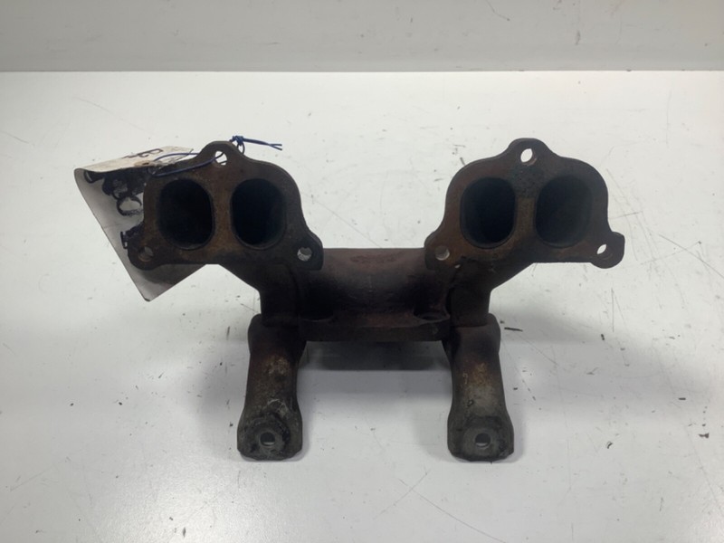 84-85 Honda CRX HF Exhaust Manifold 18100-PE2-010 OEM