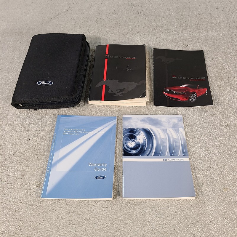 2011 Mustang GT Owners Manual Set Booklets Aa7485