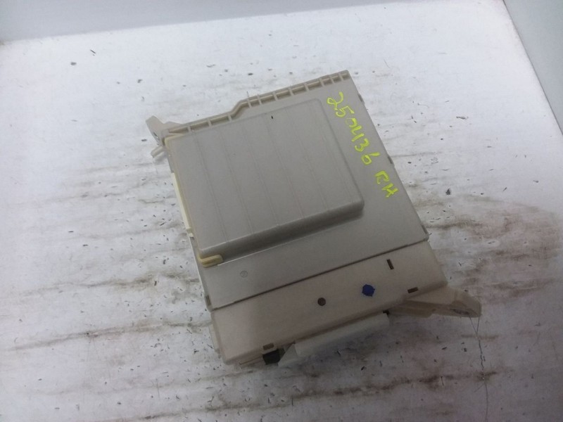 Cabin Fuse Junction Box 2009 Lexus IS250 82730-53044