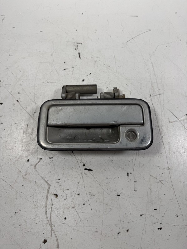 94-97 Honda Passport Outer Door Handle Left Front Silver 8-97095-388-0 OEM