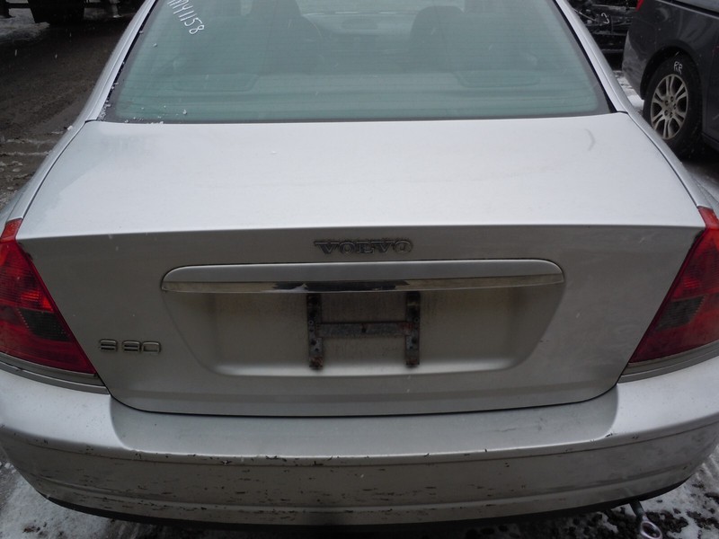 2004-2006 Volvo S80 Trunk Deck Lid OEM 426
