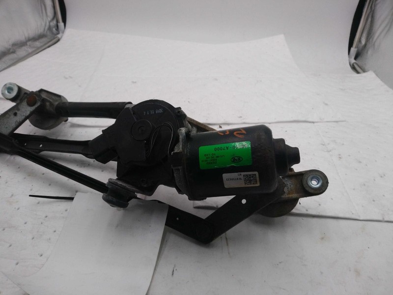 2017 KIA Forte Wiper Motor OEM 98110A7000 Black 135k Miles - Free Shipping