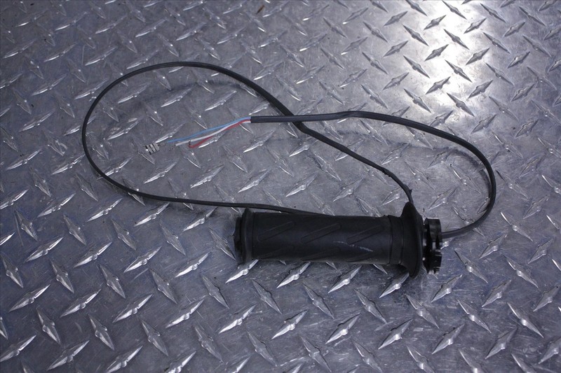 09 SUZUKI DL 650 V-STROM HEATED THROTTLE TUBE TWIST GRIP DL650
