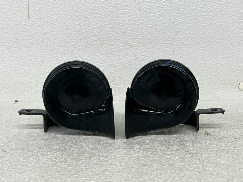 ⭐2003-2010 PORSCHE CAYENNE TURBO HIGH LOW SIGNAL ALARM SIREN HORN OEM LOT2529