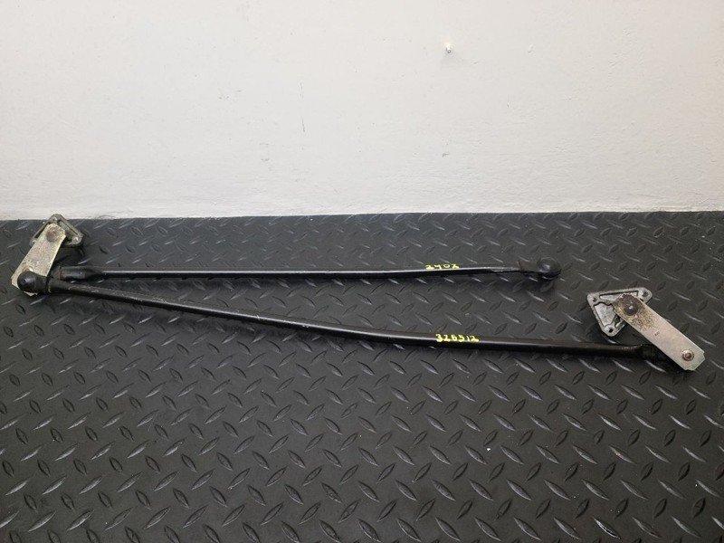 00-06 Toyota Tundra Access & Regular Cab Wiper Linkage OEM 85150-0C010
