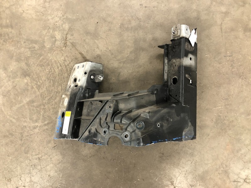 ⭐2010-2011 JAGAUR XJ XJL FRONT LEFT DRIVER FRAME RAIL CUT APRON ASSY OEM LOT2306
