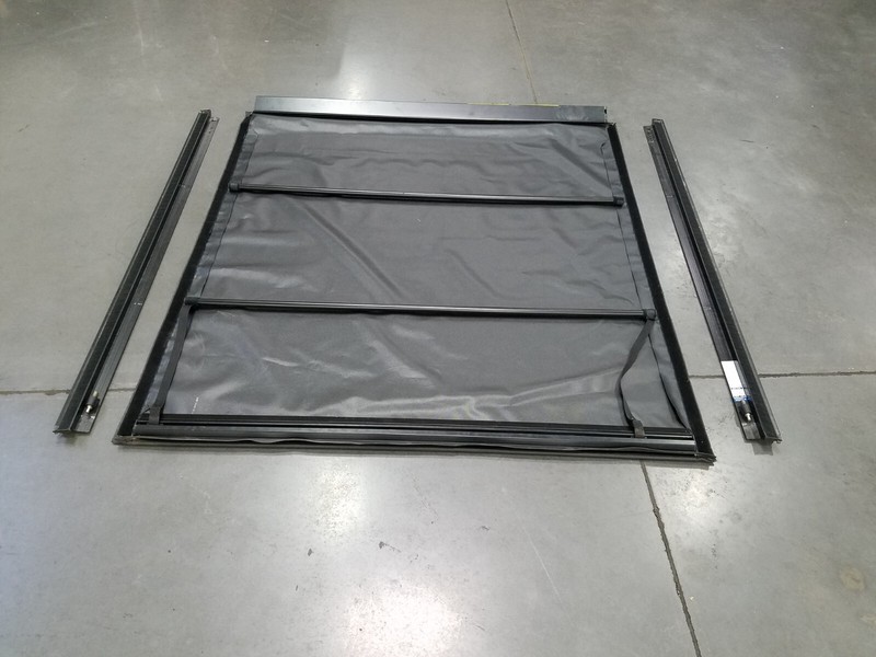 2023 Ford F150 Raptor R Tonneau Bed Cover / Rails #6874 CA3
