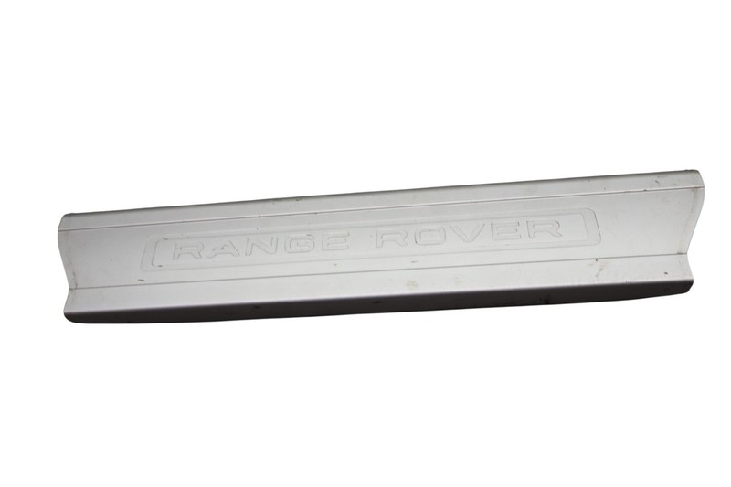 13-22 Land Rover Range Rover Front Right Side Door Sill Scuff Step Plate Oem