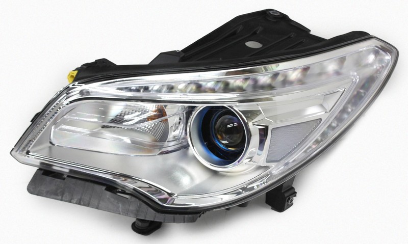 Non-US Market OEM Left Side Xenon Headlamp For 2013-2017 Buick Enclave 84194575