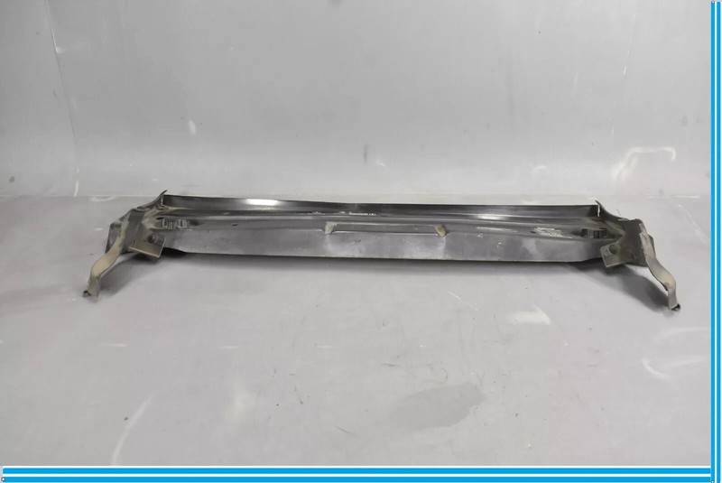 06-12 Mercedes X164 ML320 GL450 Front Upper Radiator Support Tie Bracket Bar OEM