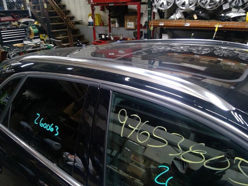 Q3 2015-2018 Right Luggage Rack 1755816