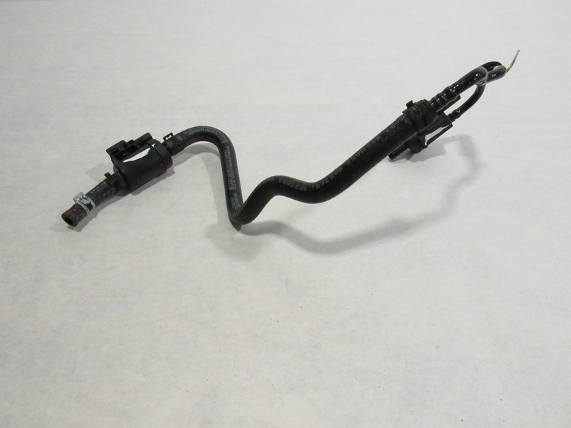 19-23 Porsche Macan 2023 Emission System Purge Valve Hose Pipe Line Tube ;:O