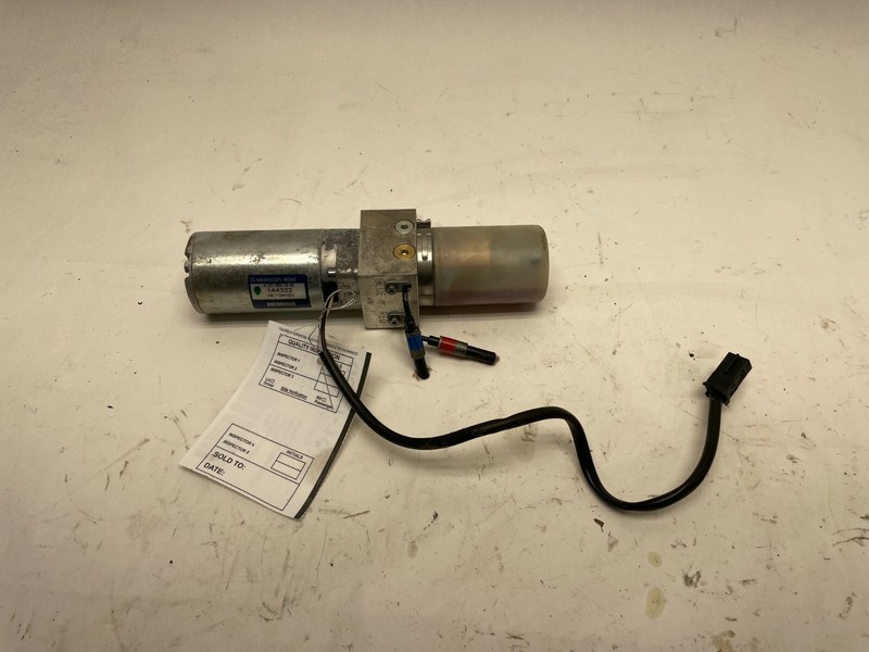 2007-2013 MERCEDES S-CLASS S550 HYDRAULIC TRUNK LID OPEN CLOSE PUMP 2218001548