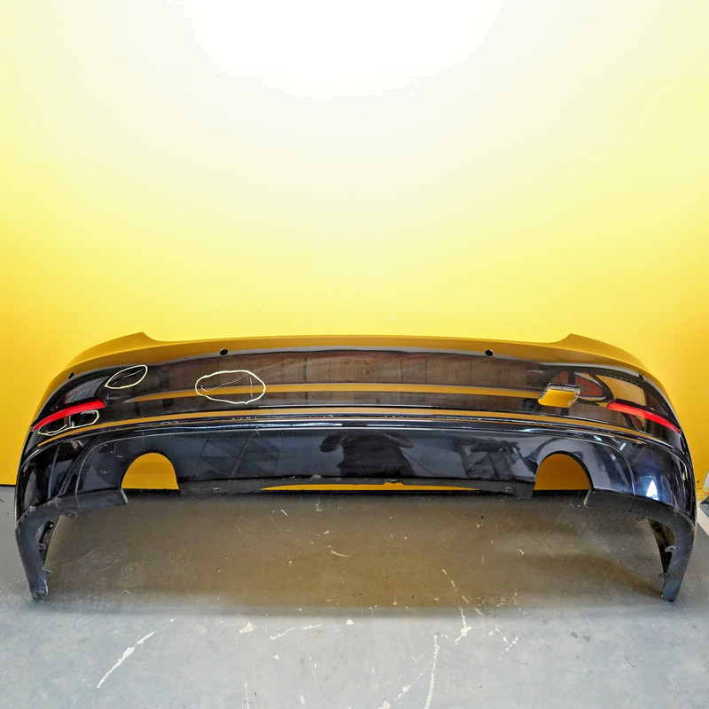 2014-2018 Bmw 435i F32 F33 F36 Rear Bumper Cover W/ Park Hole
