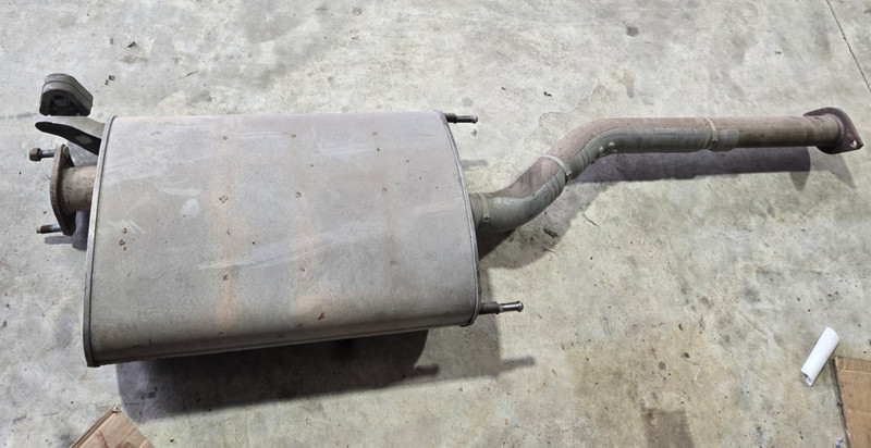 2015 2021 Kia Sedona 3.3L Rear Exhaust Muffler Assembly OEM 28710A9130 x