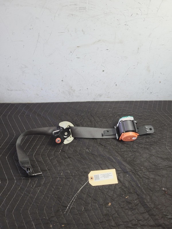 Used Oem Kia 2nd Row Left Driver Rear Seat Belt Retractor for 2021-2025 Seltos