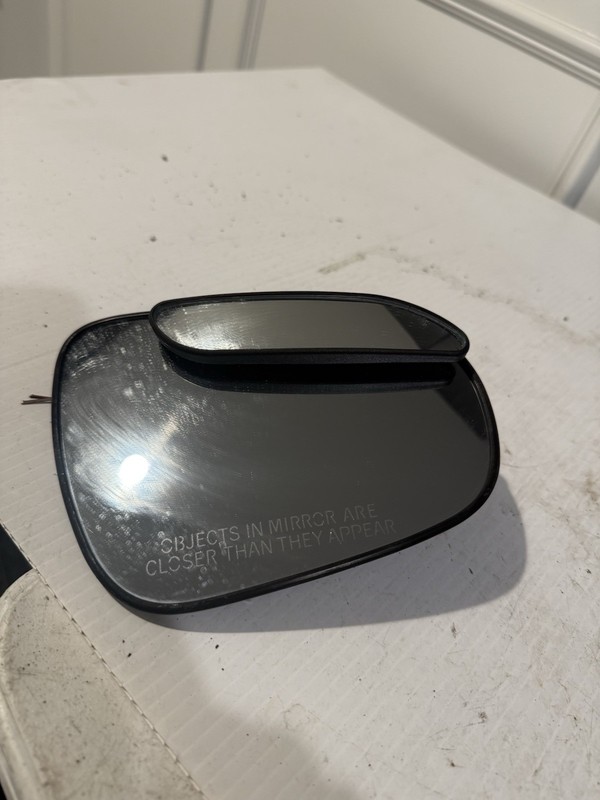 💎 2011 Lexus CT200h Right Passenger Side Door Mirror GlassOEM