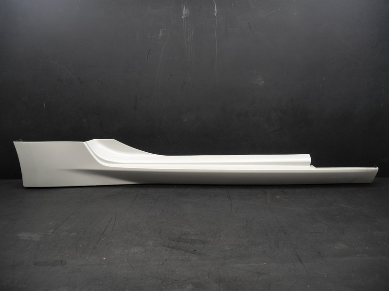 2009-2020 Nissan 370Z Z34 Right Rocker Panel Skirt Passenger RH 768501EA0H OEM