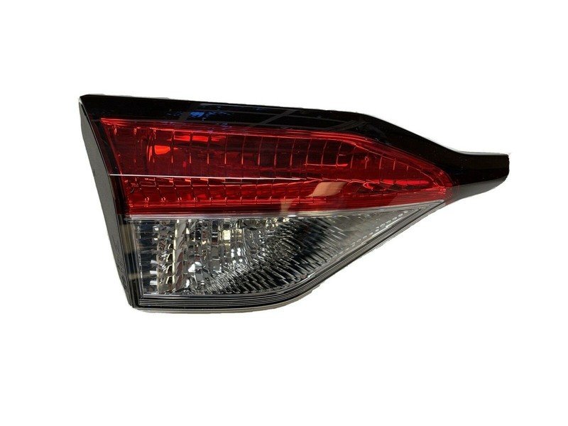2020 2021 TOYOTA COROLLA TAIL LIGHT LID GATE MOUNTED LEFT SIDE LH OEM
