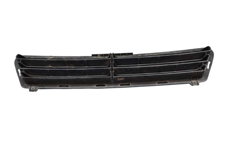 11-13 Hyundai Equus Front Bumper Lower Center Grille Grill 86560-3N000 Oem