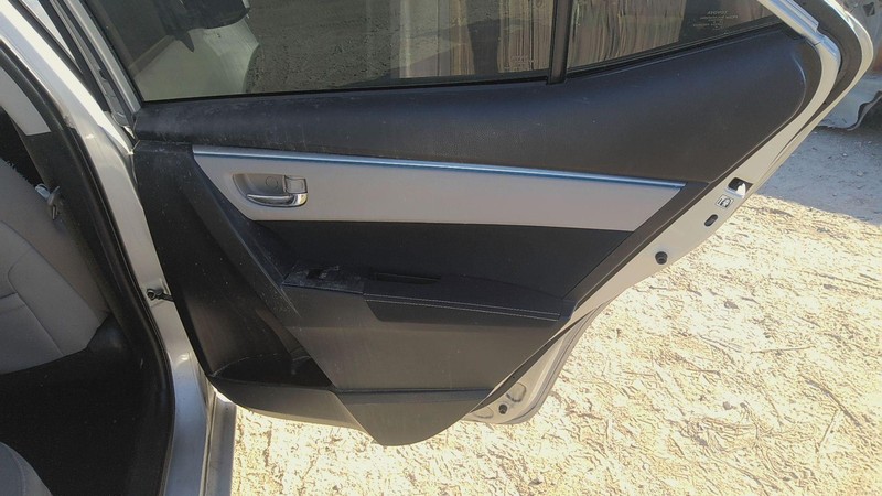 Rear Door Trim Panel TOYOTA COROLLA Right 15 14 16 17 18 19