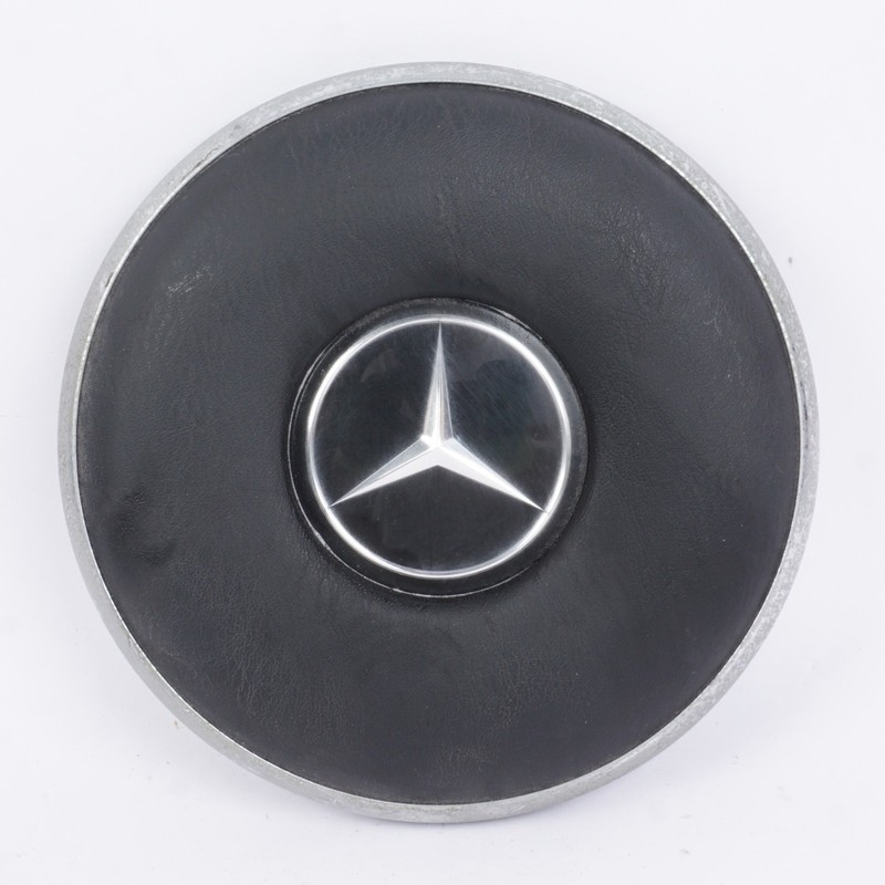 MERCEDES W 108 110 111 112 113 220 230 250 SE SL BLK STEERING WHEEL CENTER PAD