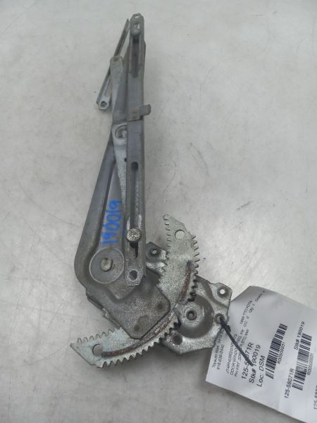 84-88 TOYOTA PICKUP 2.4L 4X4 MT PASSENGER SIDE FRONT WINDOW REGULATOR
