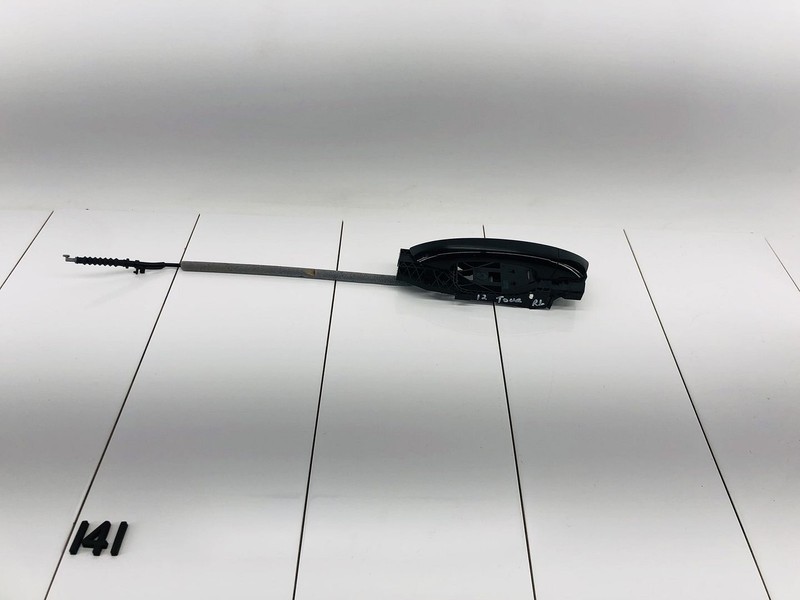 11-15 VOLKSWAGEN TOUAREG REAR LEFT SIDE SIDE DOOR EXTERIOR HANDLE W/ CABLE OEM
