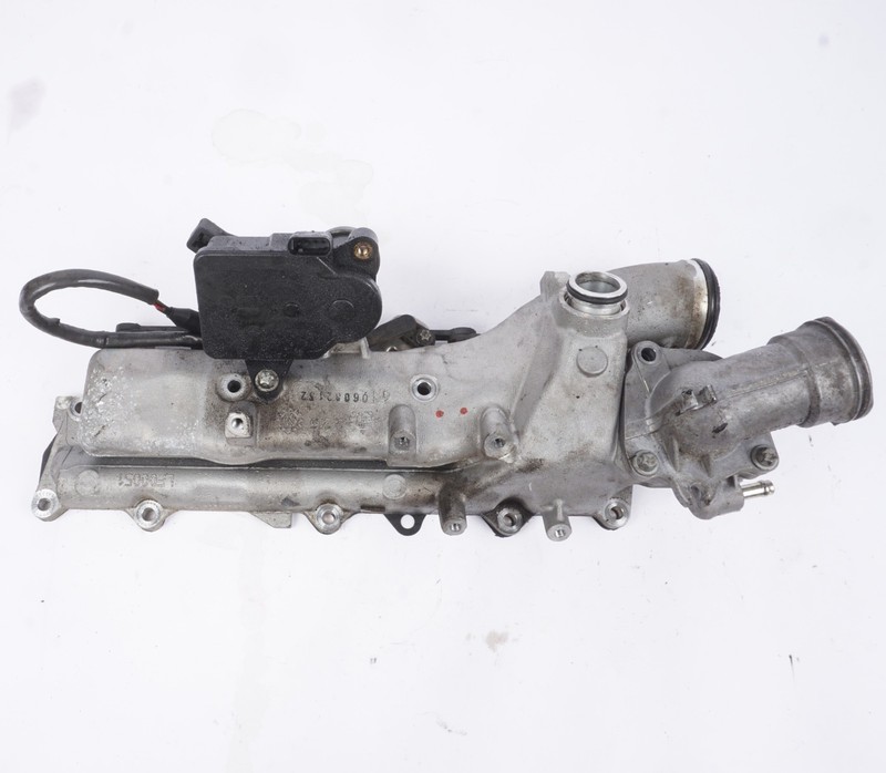 2011 - 2013 MERCEDES GL450 DIESEL INTAKE MANIFOLD ASSEMBLY OEM